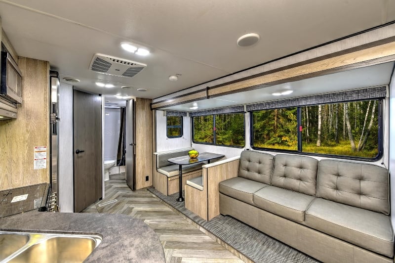 Travel Trailers for ½ Ton Trucks Heartland Prowler 271BR Interior