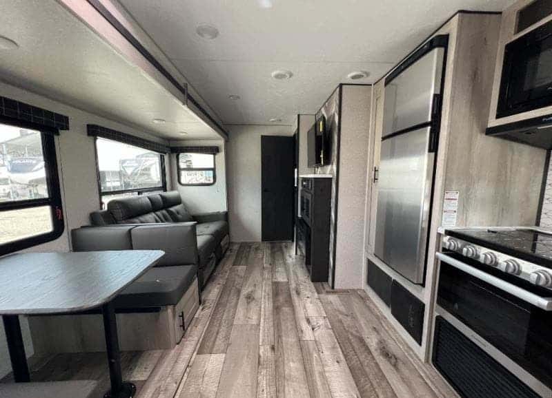 Travel Trailers for ½ Ton Trucks KZ Connect C322BHK Interior