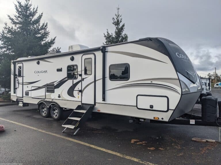 15 Best Travel Trailers For Half Ton Trucks