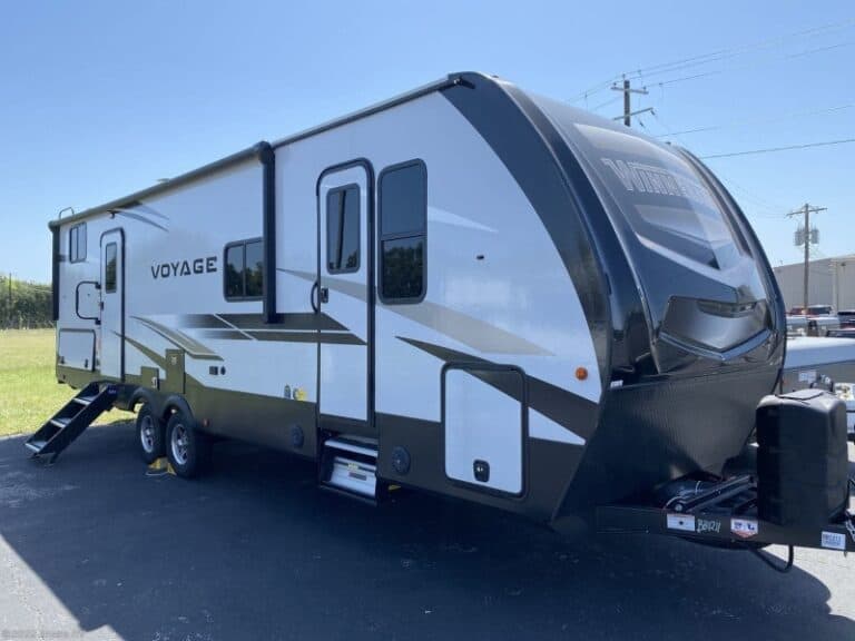 15 Best Travel Trailers For Half Ton Trucks