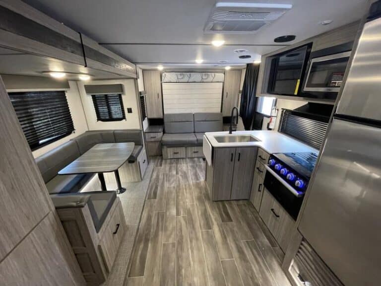 14 Best Travel Trailers With Murphy Beds