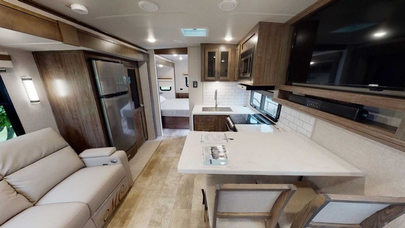 Travel Trailer With No Dinette Rockwood Signature 8262RBS Interior