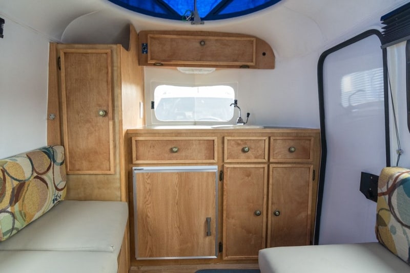 Travel Trailers Without Bathrooms Meerkat Trailer Interior