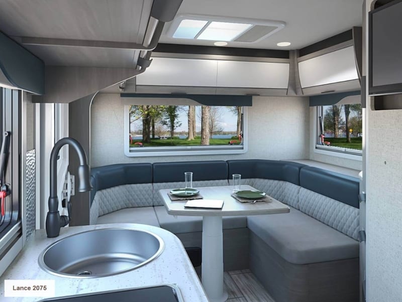 Travel Trailers Without Slideouts Lance 2075 Interior
