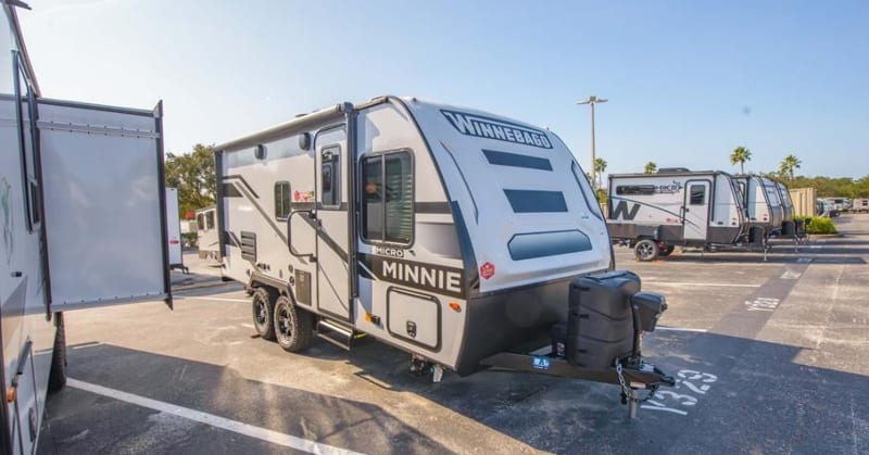 Travel Trailers with a Bunkhouse Winnebago Micro Minnie 2100BH Exterior