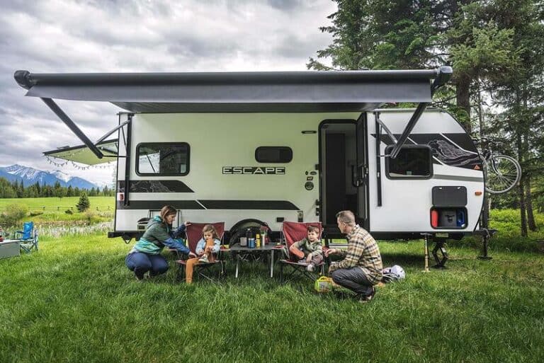 10 Best Travel Trailers Under 4000 lbs GVWR