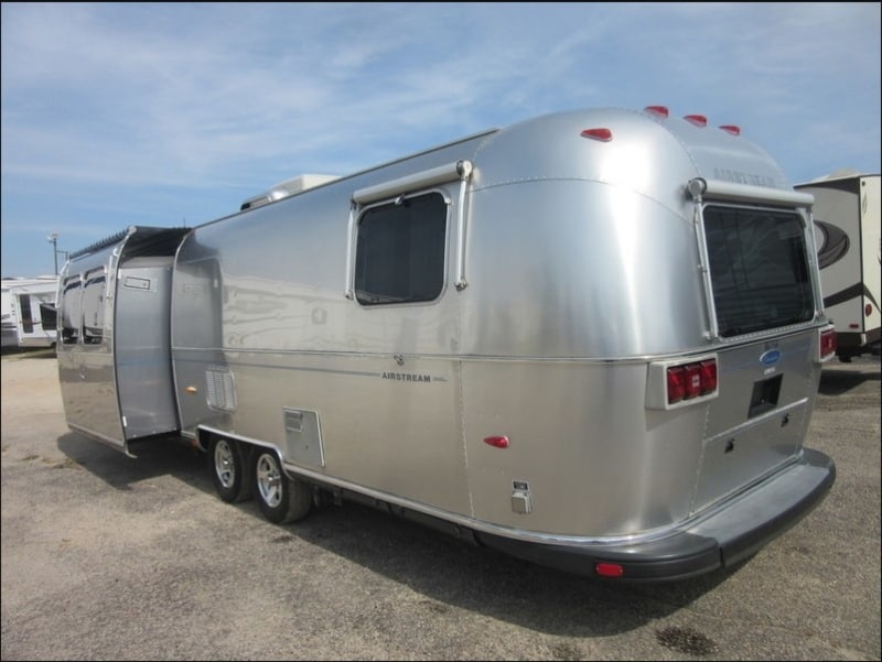 2009 Airstream Classic Limited 30SO Exterior