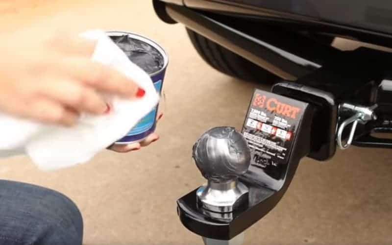 How To Release A Trailer Hitch That's Stuck On A Ball