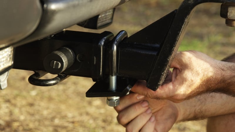 How To Stop A Trailer Hitch From Squeaking