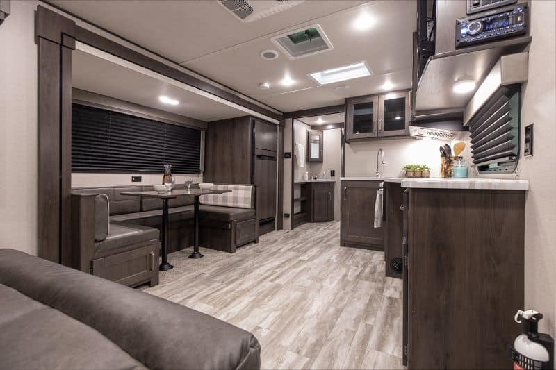 Grand Design Transcend Xplor 265BH Interior