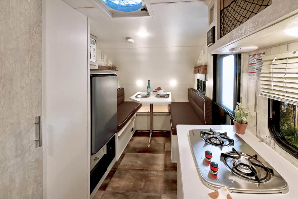 Travel Lite RV Rove Lite 14BH Interior - travel trailers under 3,500 lbs