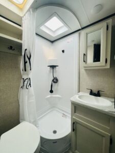 20 Best Small Camper Trailers with Bathrooms: 2024 Models