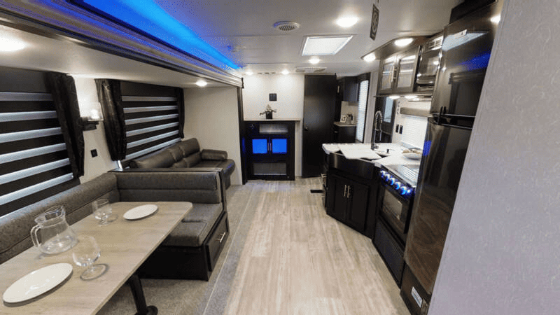 Cherokee 324TS interior - longest travel trailers