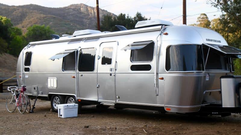 Airstream Flying Cloud 30FB Office Exterior