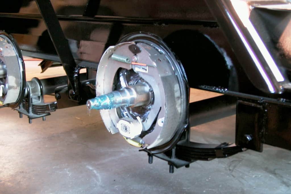 Travel trailer brakes on a dual axle trailer