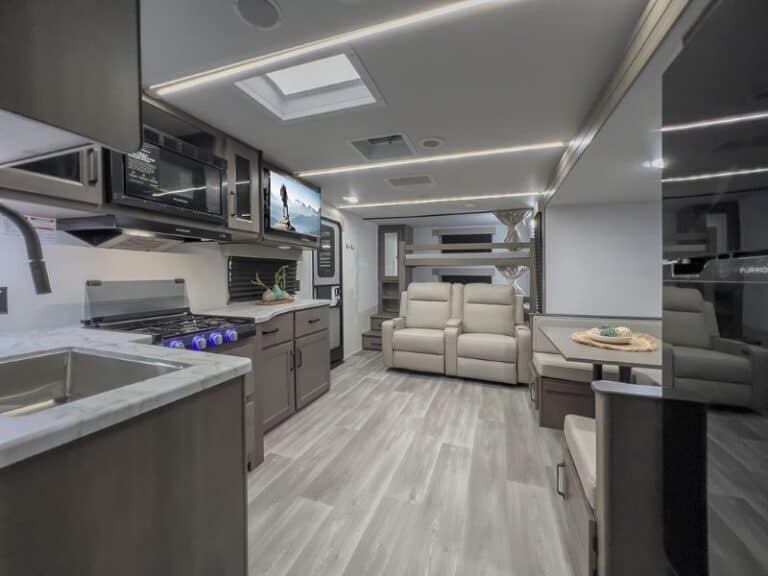 8 Best Travel Trailers That Sleep 8 People